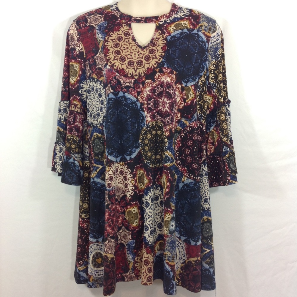 Plus Size 👗 Dress by V. Lu